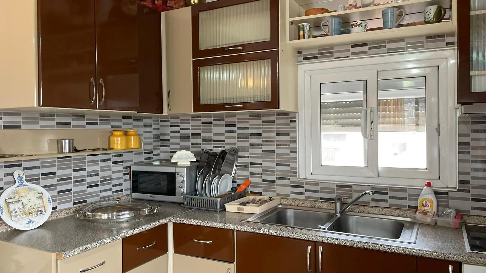 Johnny Apartment Μπεράτ 0*,  Αλβανία
